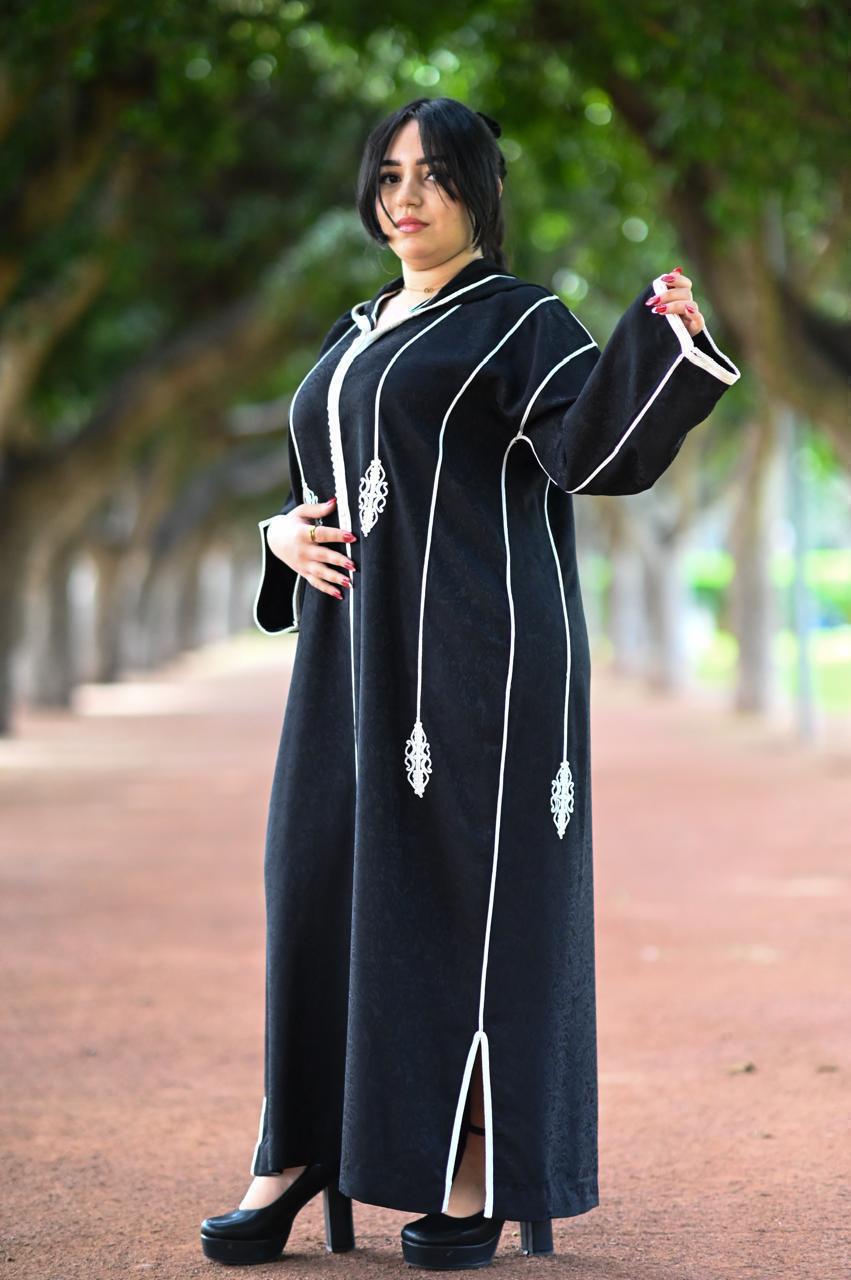 جلابة الكمخة العصرية - أسود وأبيض