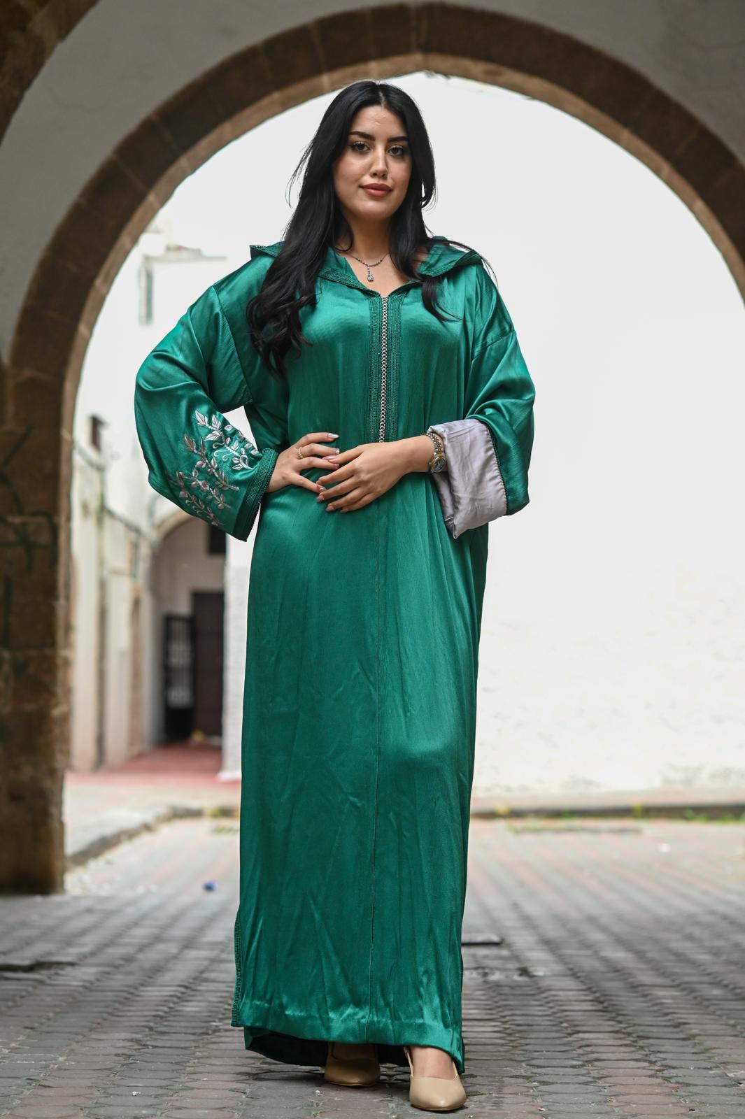جلابة حرير مخزانية - أخضر ملكي بطرز فضي