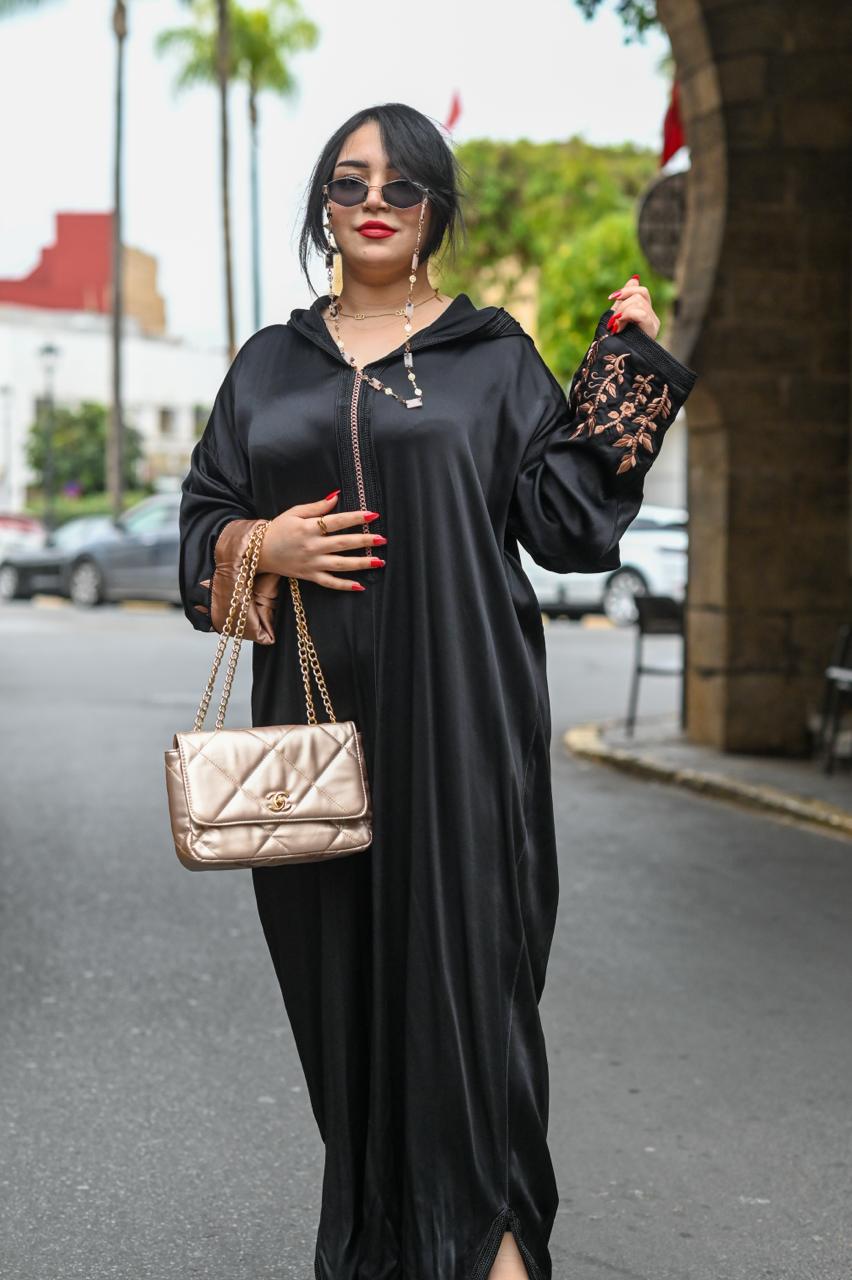 جلابة حرير مخزانية - أسود ملكي بطرز برونزي