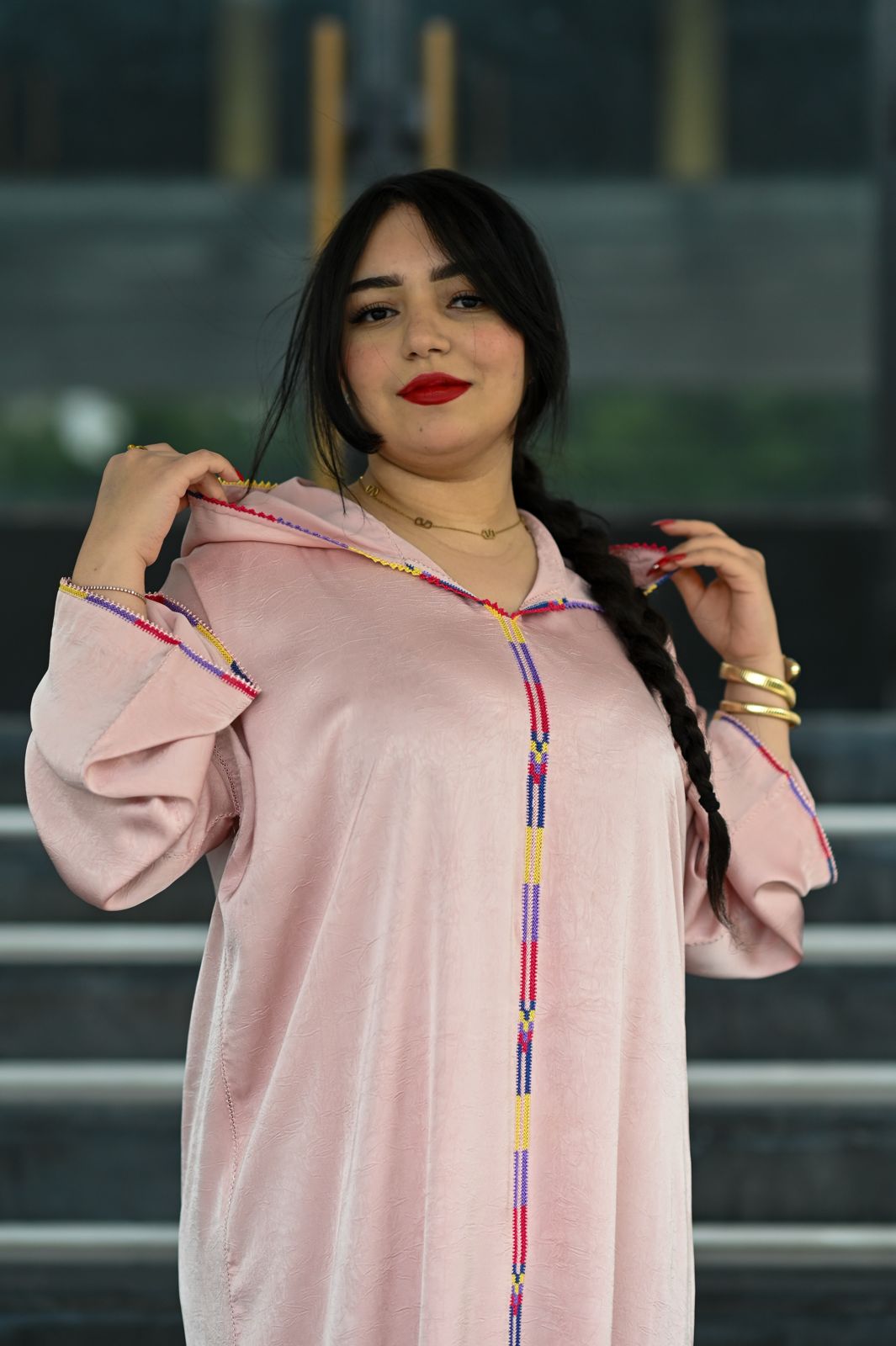 جلابة حرير مخزانية - راندة حصيرة ملونة (Rose Bébé)